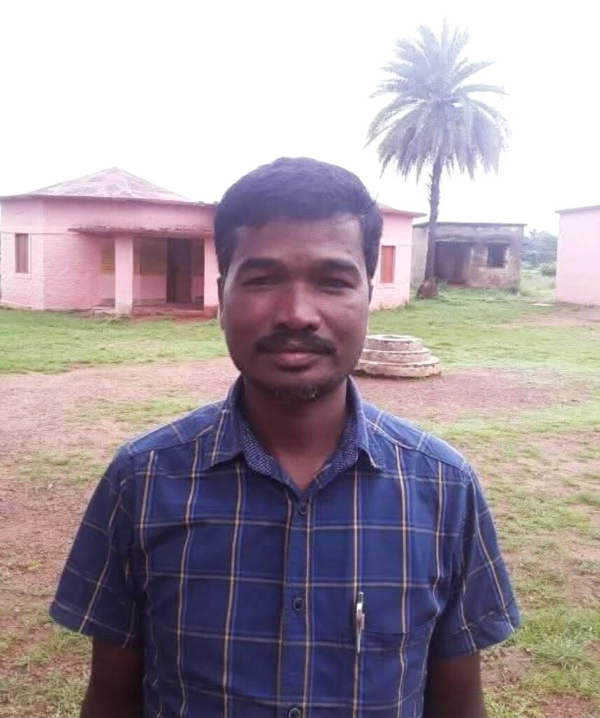 अनिल खलखो के निधन से शिक्षक समाज स्तब्ध, इटकी में हुआ अंतिम संस्कार