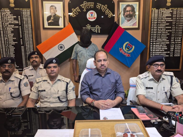 लोअर बाजार में जाली नोट कांड का खुलासा, किशोर के जरिए पिता तक पहुंची पुलिस