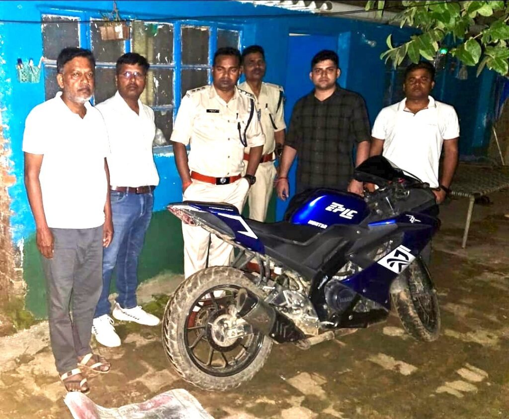 रांची फ्लाईओवर पर स्टंट करने वाला ‘हंटर राइडर’ कासिफ फरार, बाइक जब्त