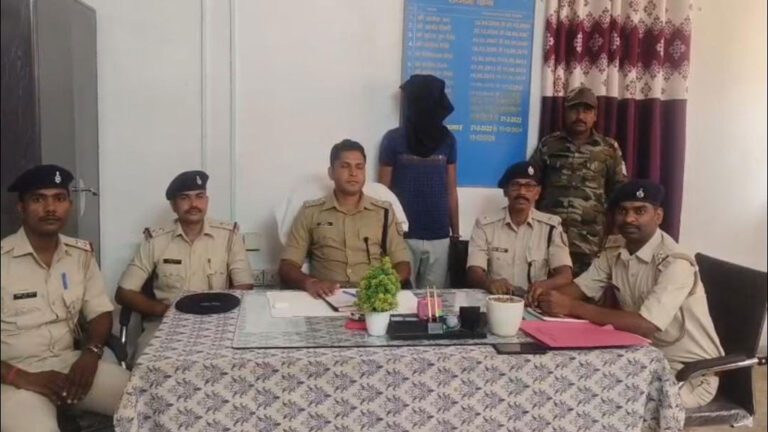 गुमला पुलिस की नशे के कारोबार पर बड़ी कार्रवाई, ब्राउन शुगर के साथ एक को धरे