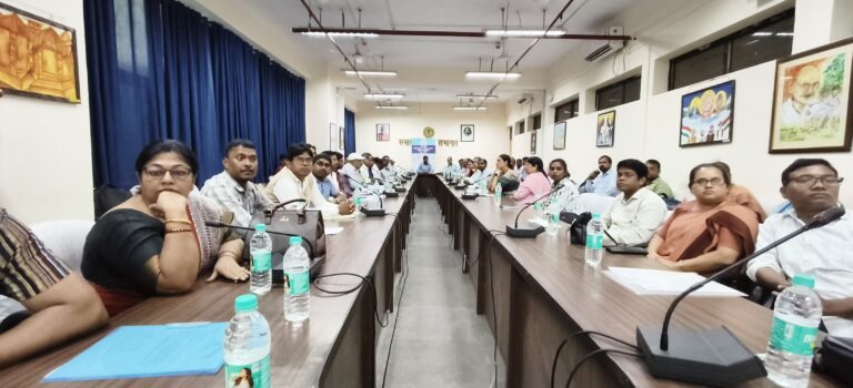 DPS समेत कई स्कूलों को उपायुक्त की फटकार, RTE सीटों पर नामांकन में देरी पर अंतिम चेतावनी