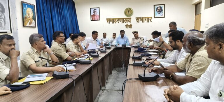 गैर मजरूआ जमीन पर अवैध कब्जा रोकने एवं विधि-व्यवस्था को लेकर प्रशासनिक कार्रवाई तेज