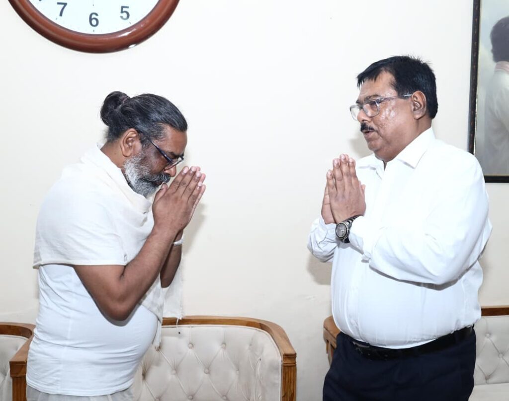 झारखंड हाईकोर्ट के जज ने किया पूर्व सीएम को याद, परिजनों को दी सांत्वना