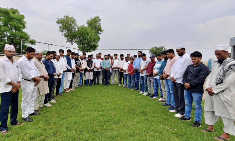 आमया संगठन ने शोक सभा कर दिशोम गुरु को दी भावभीनी श्रद्धांजलि