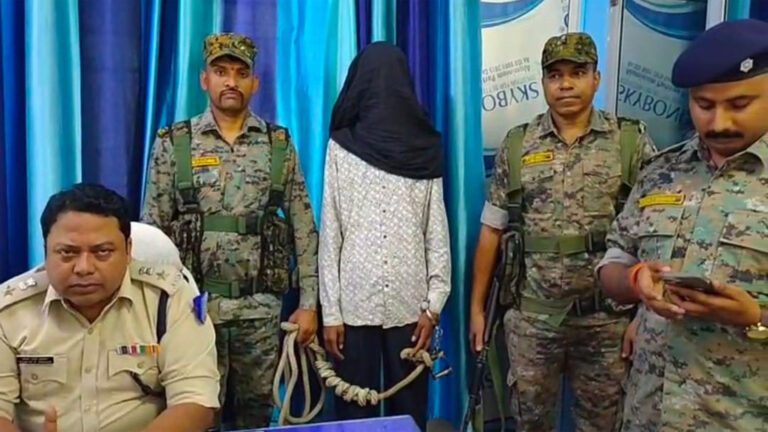 चतरा: गोलीबारी से दहशत फैलाने की साजिश नाकाम, अपराधी हथियार संग गिरफ्तार
