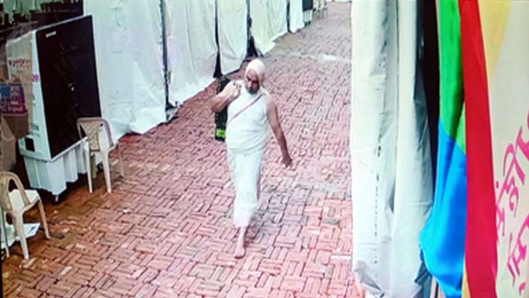 लाल किला परिसर से सोने का हीरा जड़ित कलश चोरी करने वाले की हुई पहचान