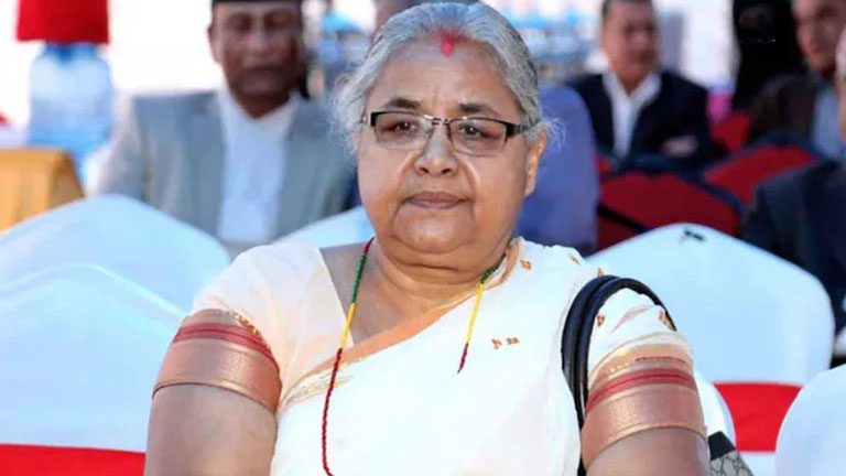 सुशीला कार्की से कुछ तो सीखें मोहम्मद यूनुस….जो चुनाव करने के वादे को टालने में लगे