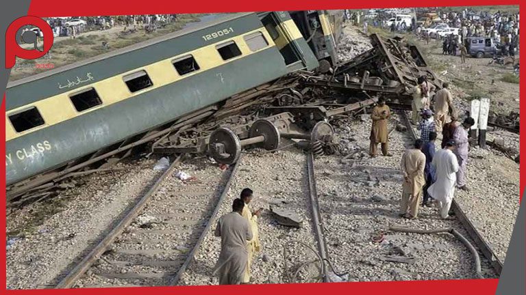 पाकिस्तान में जाफर एक्सप्रेस धमाके से पटरी से उतरी, कई यात्री घायल