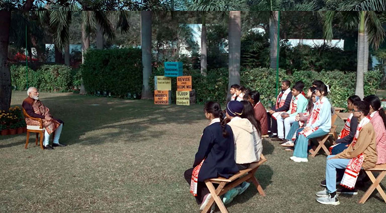 PM मोदी का छात्रों को ‘जीत’ का मंत्र: न दबाव में आएं, न अपना तरीका बदलें